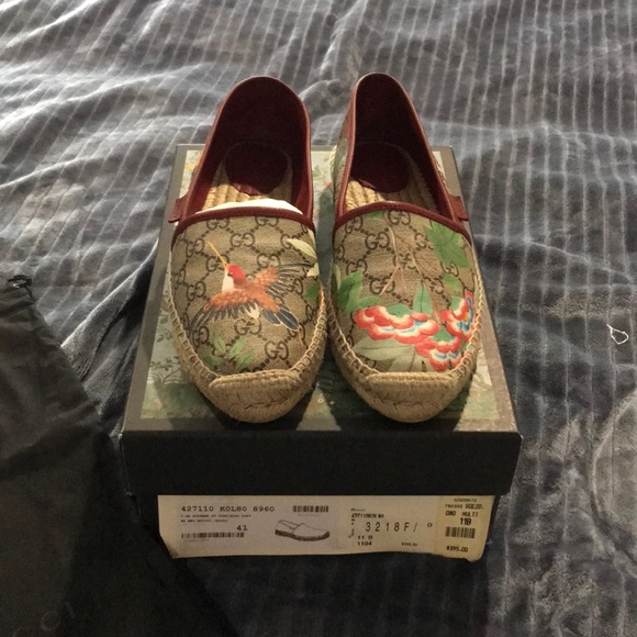 Gucci Shoes - Gucci espadrilles supreme